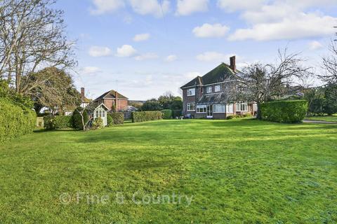 undefined, Kingsgate Avenue, Broadstairs, Kent