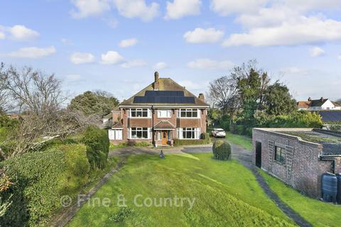 6 bedroom detached house for sale, Kingsgate Avenue, Broadstairs, Kent