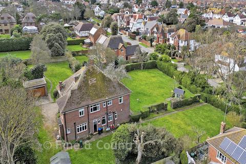 undefined, Kingsgate Avenue, Broadstairs, Kent