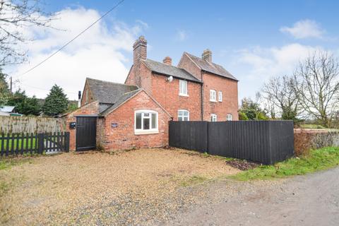 undefined, School Lane, Donnington