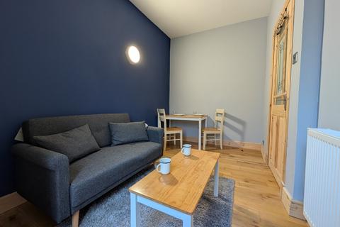 undefined, Wardlaw Place EH11