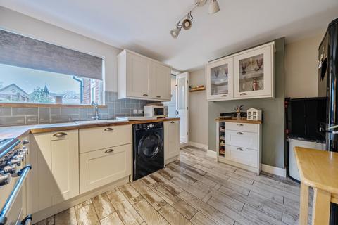 undefined, North Street, Surrey GU7