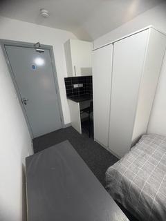 1 bedroom in a house share to rent, James Turner Street, Birmingham B18