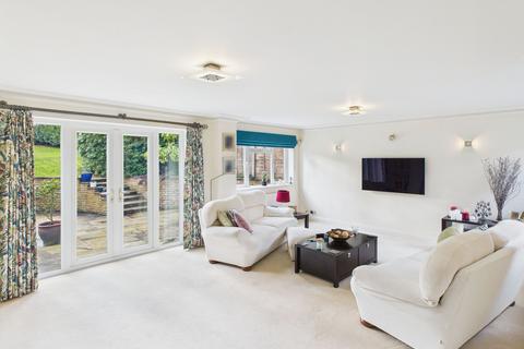 4 bedroom detached house for sale, Howards Wood Drive, Gerrards Cross, SL9