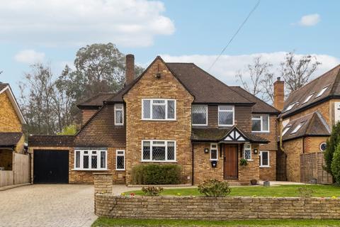 Howards Wood Drive, Gerrards Cross, SL9