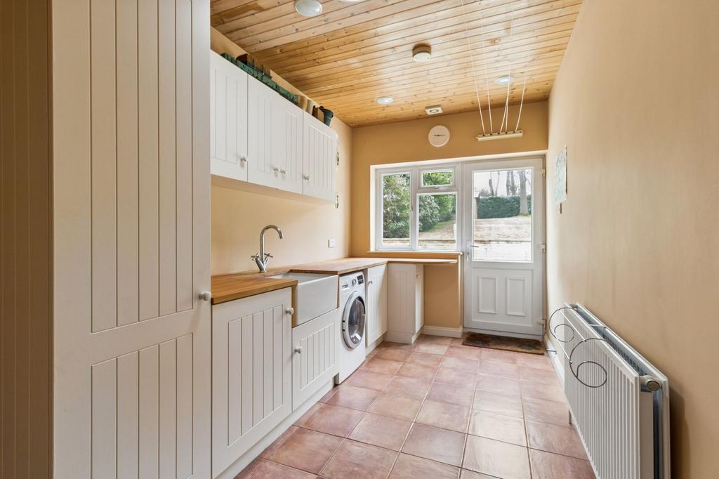 Utility room, utility