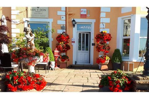 undefined, Promenade, Llanfairfechan, LL33