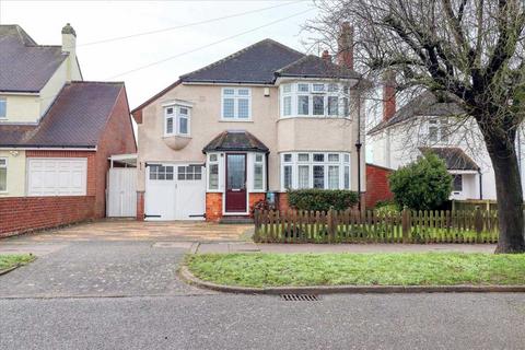 4 bedroom detached house for sale, East Clacton CO15