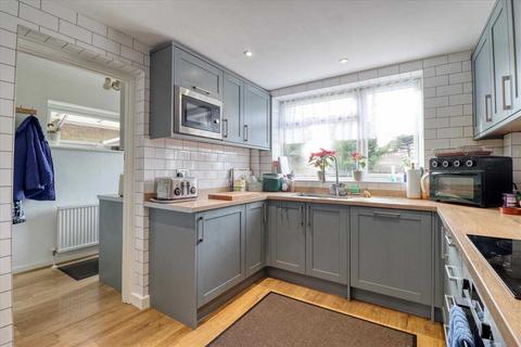 4 bedroom detached house for sale, East Clacton CO15