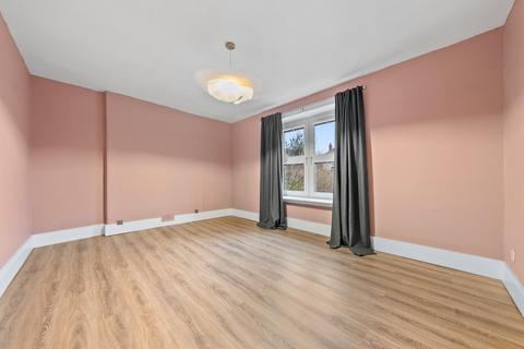 3 bedroom flat to rent, Barlogan Avenue, Glasgow City, Glasgow, G52