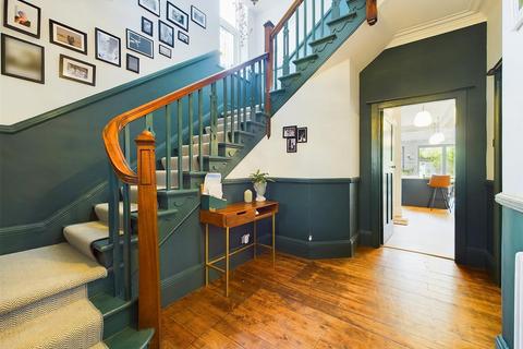 5 bedroom semi-detached house for sale, Queens Road, Whitley Bay