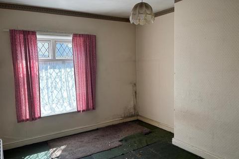 1 bedroom terraced house for sale, Blackmoorfoot Road, Huddersfield