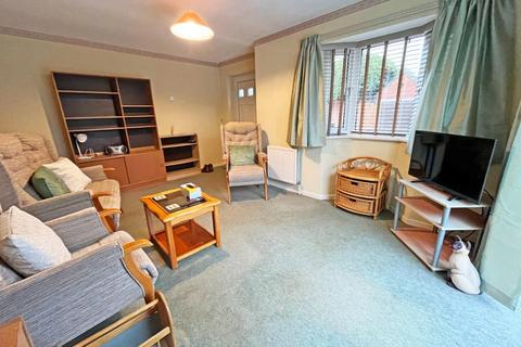 1 bedroom detached bungalow for sale, Goodacre, Peterborough PE2