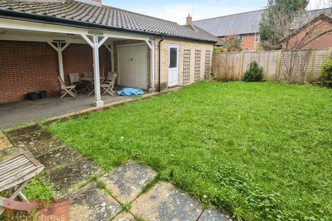 undefined, Waight Close, Hatfield AL10