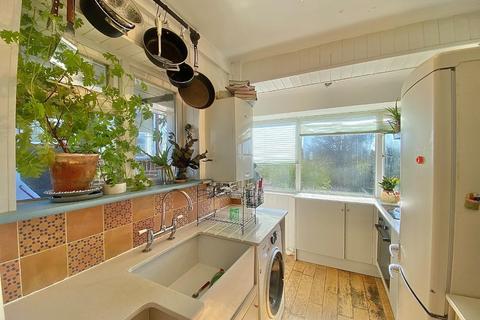 2 bedroom maisonette for sale, Meadowview Road, Catford