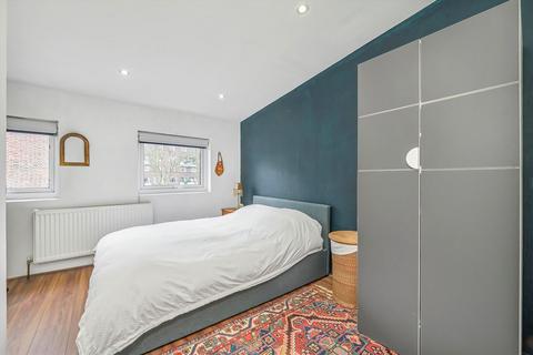 1 bedroom flat for sale, East Dulwich Road, London SE15