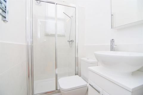 undefined, Richmond Road, Kingston Upon Thames KT2