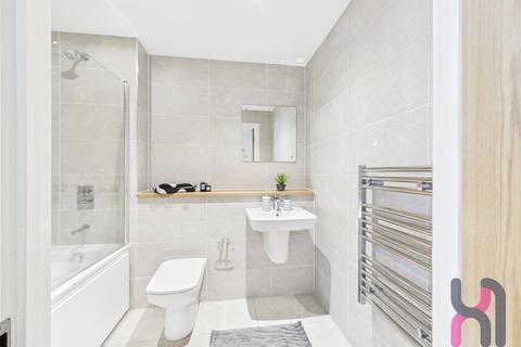 undefined, Media City, Michigan Point Tower D, 18 Michigan Avenue, Salford, M50