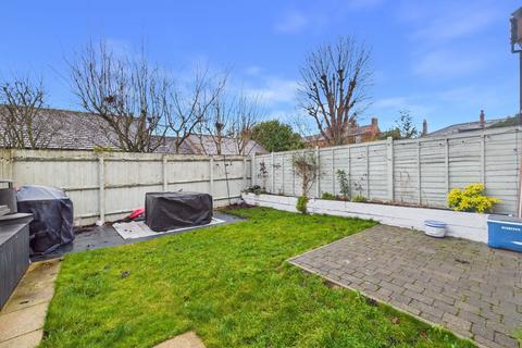2 bedroom semi-detached house for sale, Pomfret Road, Towcester, NN12