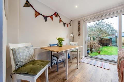 3 bedroom terraced house for sale, Littlefield Road, Chichester