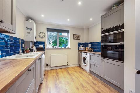 3 bedroom terraced house for sale, Littlefield Road, Chichester