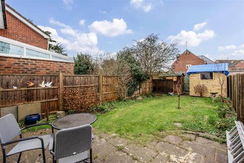 3 bedroom terraced house for sale, Littlefield Road, Chichester