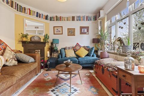 3 bedroom semi-detached house for sale, Morland Avenue, Worthing