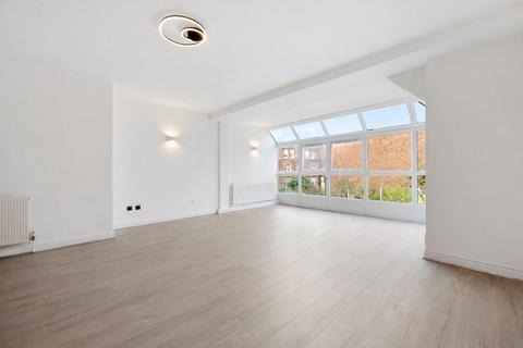 3 bedroom flat for sale, 31 Broadhurst Gardens, London NW6