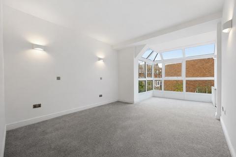3 bedroom flat for sale, 31 Broadhurst Gardens, London NW6