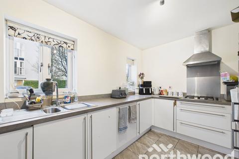 undefined, Campion Close, Ashford, TN25