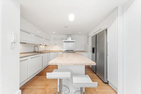 2 bedroom house to rent, Radnor Walk, London