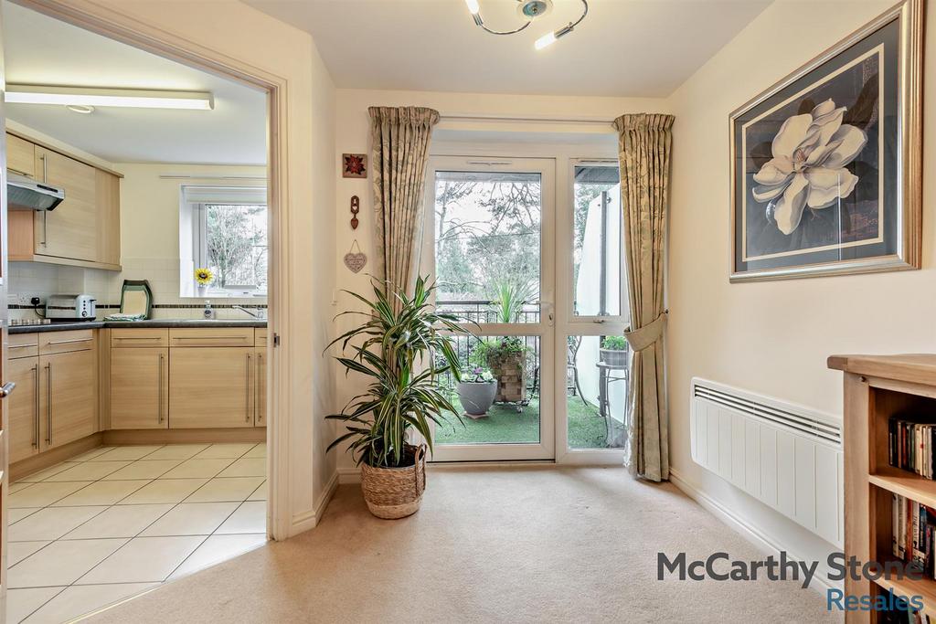 8676915-interior12-800.jpg