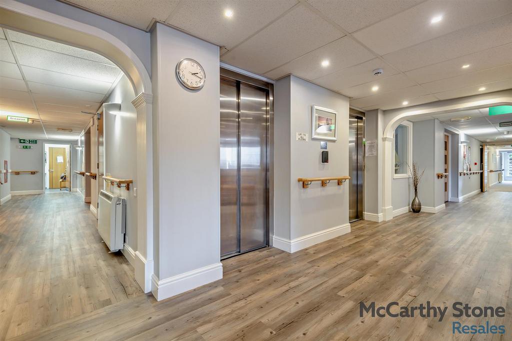 8676915-interior21-800.jpg