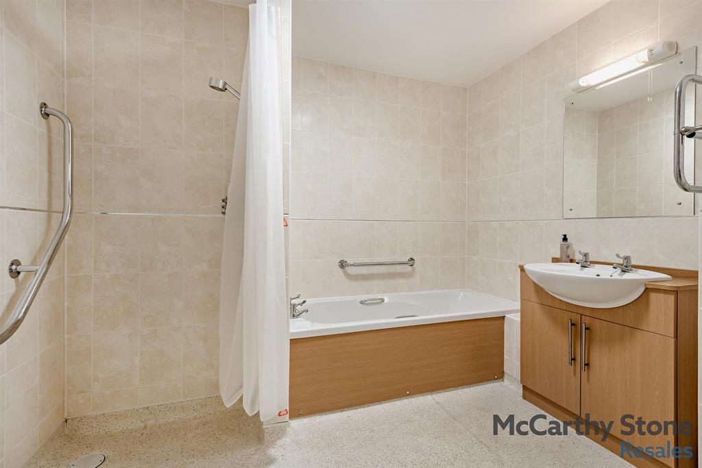 8676915-interior03-800.jpg