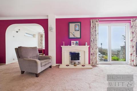 4 bedroom detached house for sale, Sovereign Close, Hastings