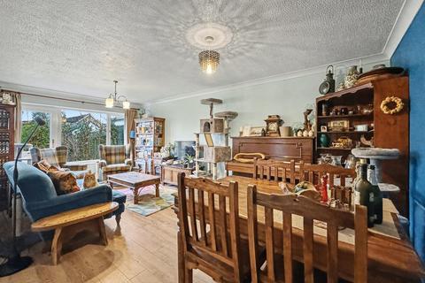 3 bedroom bungalow for sale, Winchester Close, Stowmarket, IP14