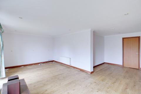 undefined, King Edward Avenue, Rainham RM13