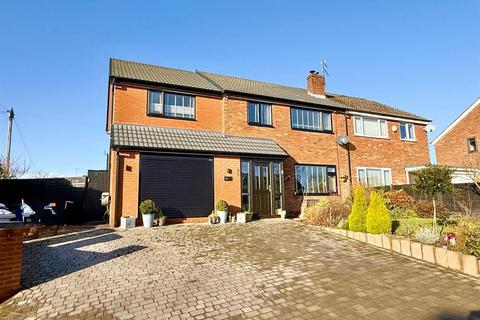 4 bedroom semi-detached house for sale, Kenilworth Road, Macclesfield