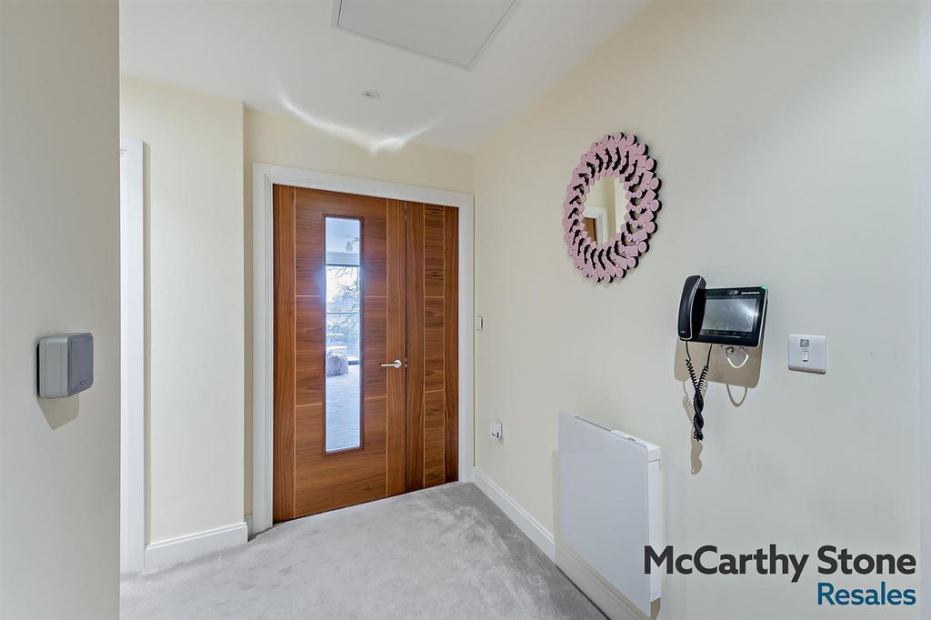 8676641-interior20-800.jpg