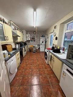 3 bedroom terraced house for sale, Oxford Road, Blackpool, Lancashire, FY1 3QL