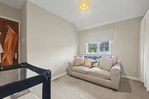 undefined, Austin Waye, Uxbridge, UB8