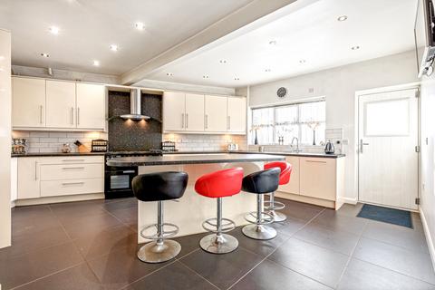 5 bedroom detached house for sale, Leicester LE5