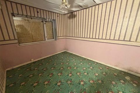 2 bedroom bungalow for sale, Withington Close, Oakengates, Telford, Shropshire, TF2