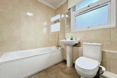 1 bedroom flat for sale, Horning Close, London SE9
