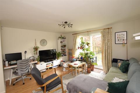 2 bedroom terraced house for sale, Dugolly Avenue, WEMBLEY