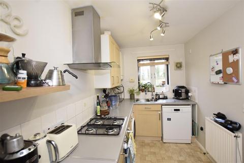 2 bedroom terraced house for sale, Dugolly Avenue, WEMBLEY