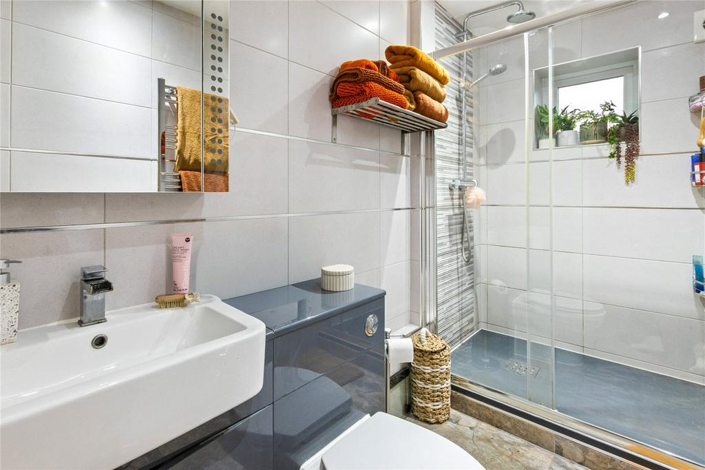 Ensuite