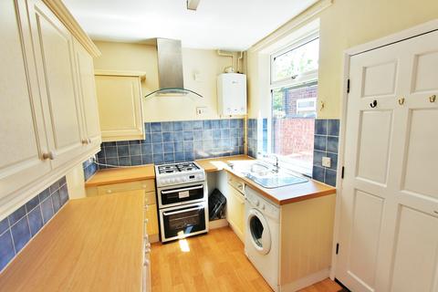 2 bedroom terraced house to rent, Ullswater Street, Leicester, LE2