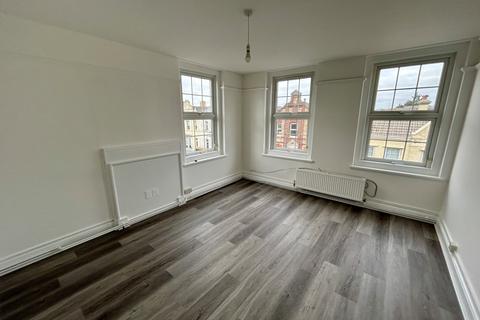 undefined, BOSCOMBE, 2 DOUBLE BEDROOM FLAT WITH PRIVATE ROOF TERRACE