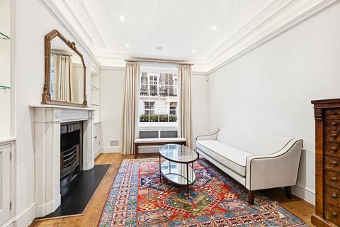 5 bedroom terraced house to rent, South Eaton Place, Belgravia, London